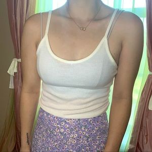 XS White Crop Top // American Eagle Outfitters First Essentials